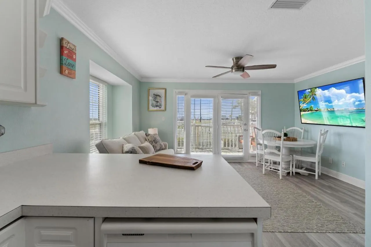 Summer Breeze 101 Destin Holiday home